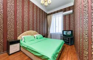 Апартаменты HouseHome Киев Апартаменты с 1 спальней и балконом. Софиевская 2/1-6