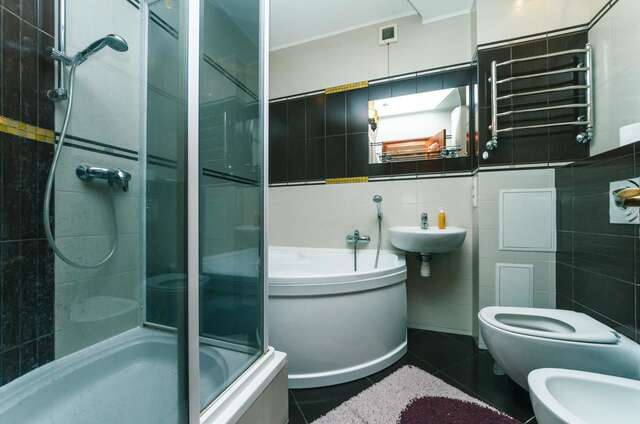 Апартаменты HouseHome Киев-42